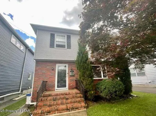 44 Birch St, Wilkes Barre, PA 18702