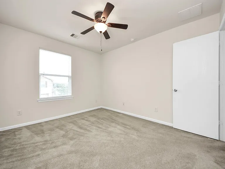 19403 Tinway Ct — Photo 30