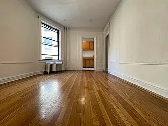 Rented by Hillel Realty Group