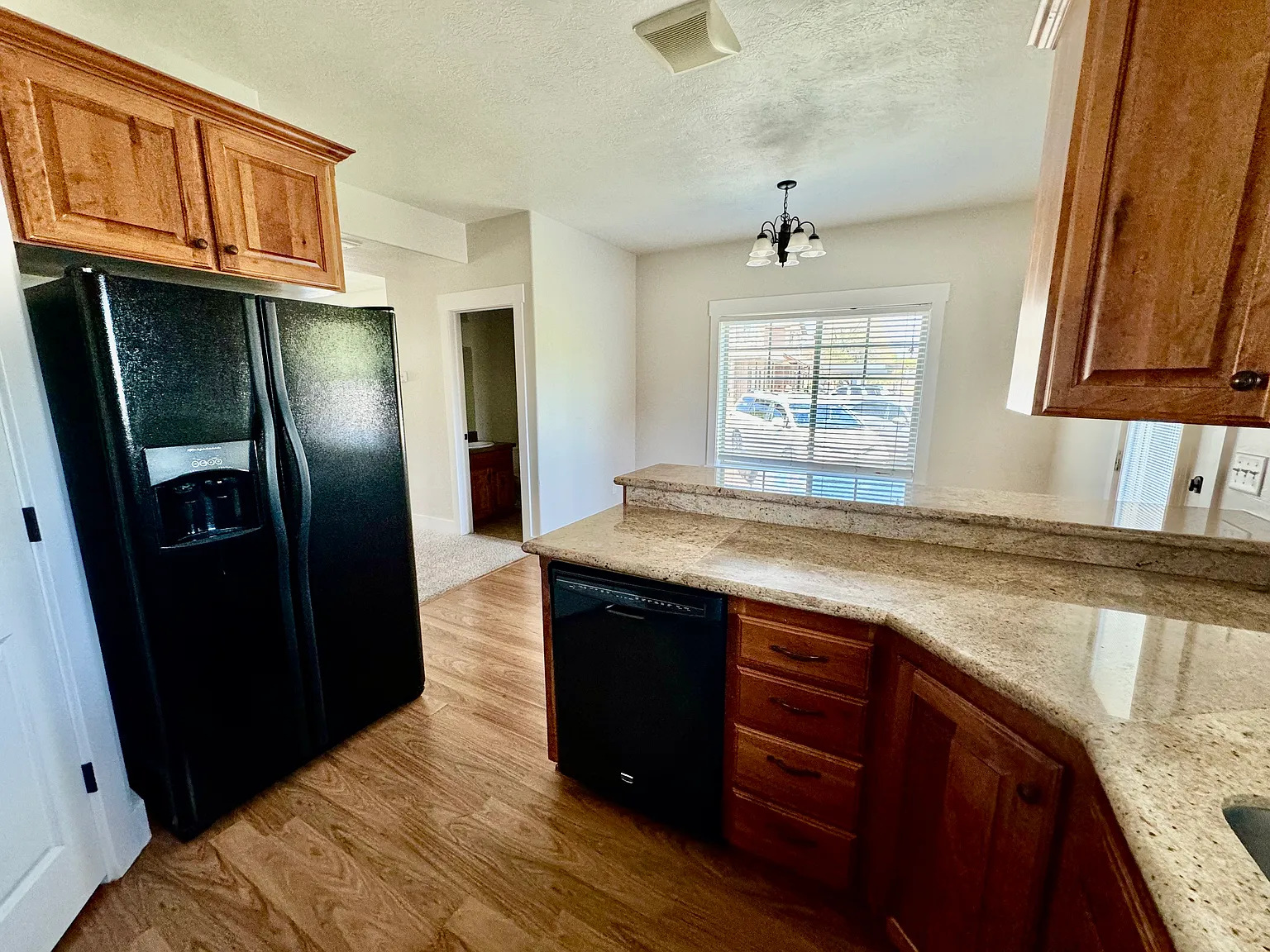 177 S 4 W — Photo 4