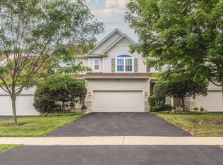 316 Berkshire Dr, Lake Villa, IL 60046
