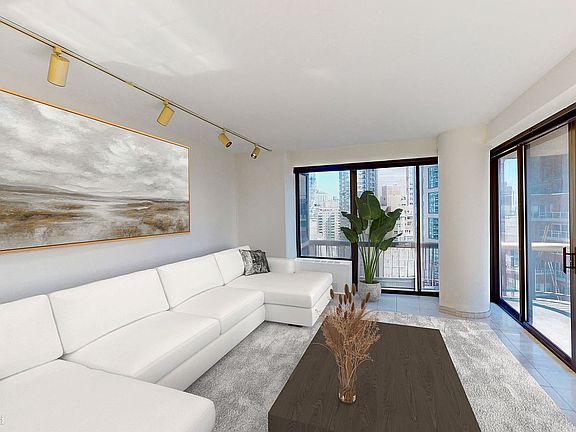 3rd image of 167 E 61st St APT 21E