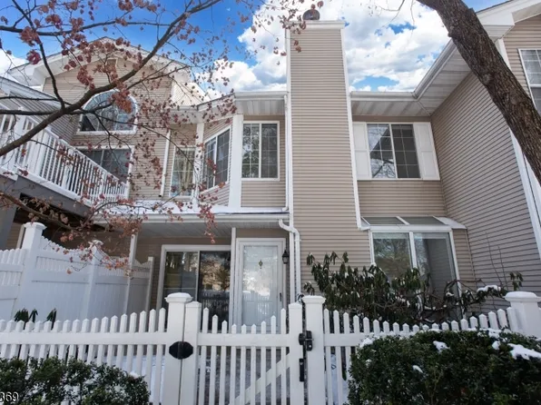 15 Crestmont Rd, Bedminster Twp., NJ 07921
