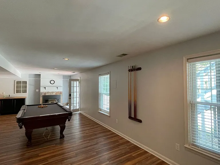 31 Ballantrae Ct — Photo 23