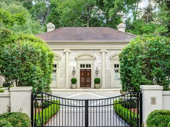 7 Harris Gln NW, Atlanta, GA 30327