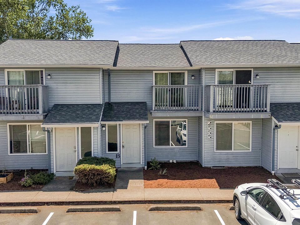 1st image of 2555 SW Pickford St