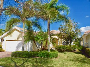 8227 Xanthus Ln, Wellington, FL 33414