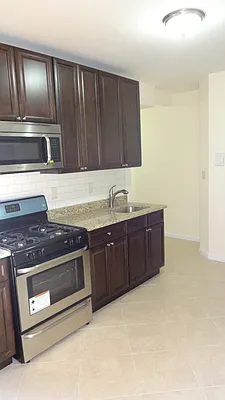 Rented by Page Real Estate | media 8