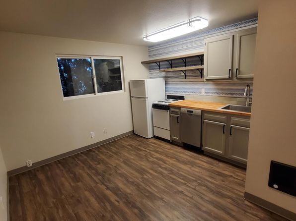 301 S Pine St #105