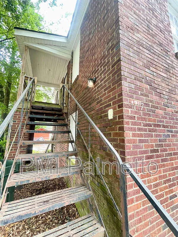 1 bed, 1.0 bath, 725 sqft, $950 — Photo 3