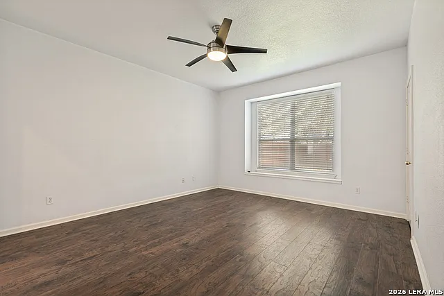 3027 Fall Mist Dr — Photo 19