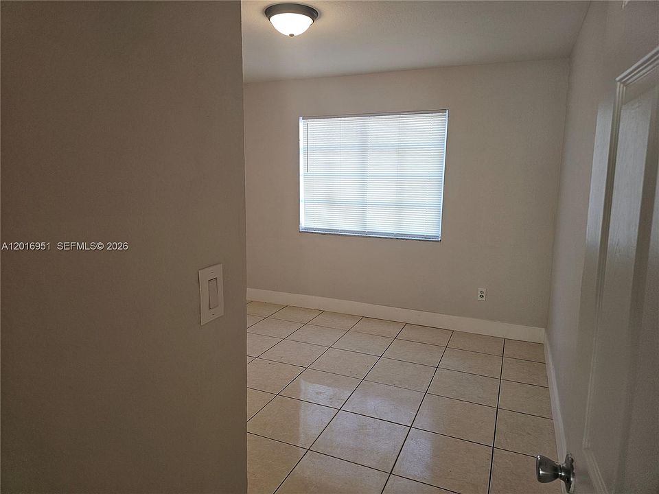 1st image of 7692 NW 178th Ter