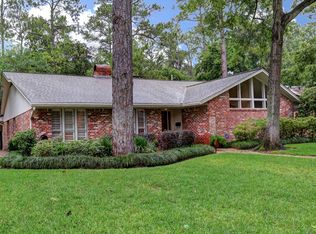 10210 Candlewood Dr, Houston, TX 77042