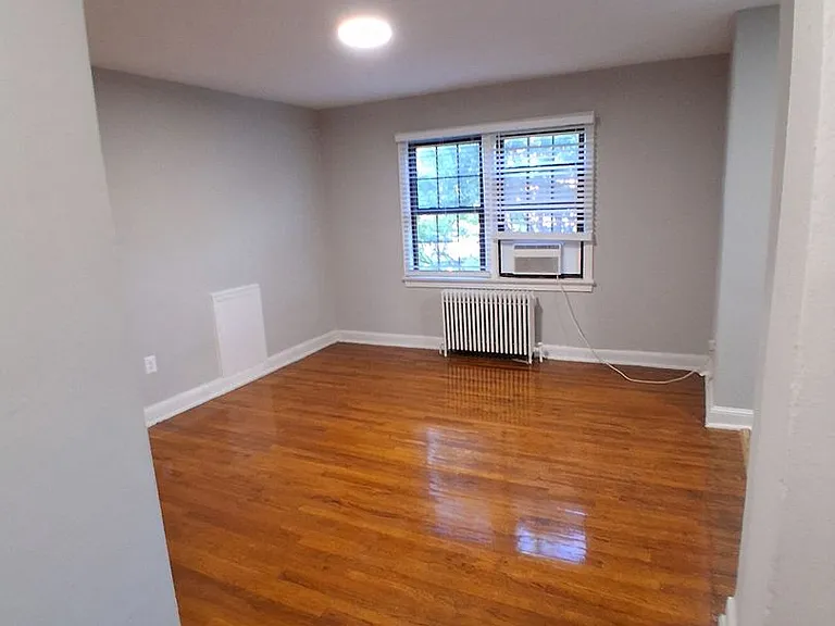1266 Morse St NE — Photo 3