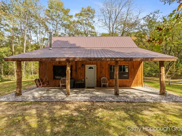 3982 E Bricker Rd, Fenwick, MI 48834