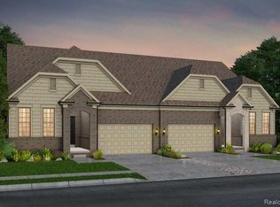 758 W Spaniel Dr, Ann Arbor, MI