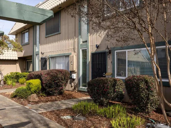 2145 Cottage Way, Sacramento, CA 95825