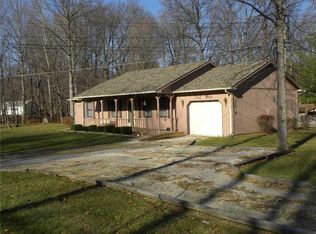 732 W Lakeview Dr, Nineveh, IN 46164