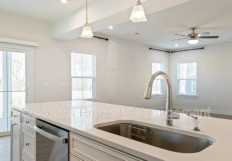 3820 Pitchers Ln — Photo 20