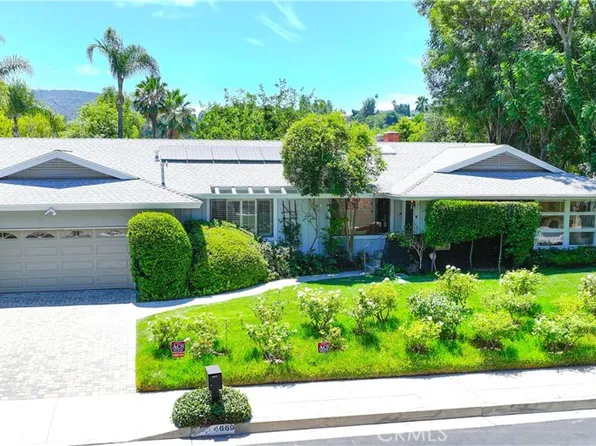 4669 Arriba Dr, Tarzana, CA 91356
