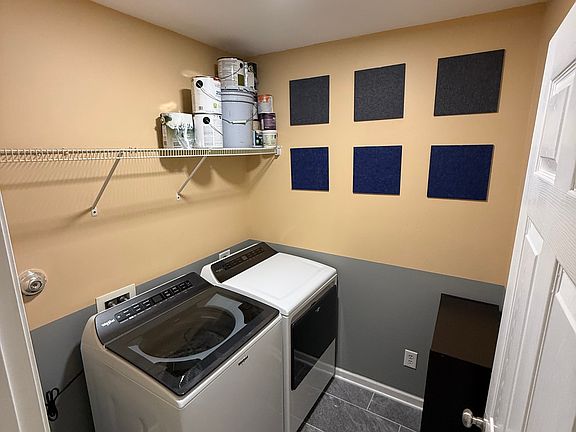 5th image of 4409 Jay Bird Cir Unit 203