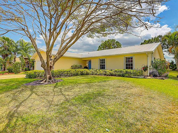 3rd image of 5805 NW Burri Ct