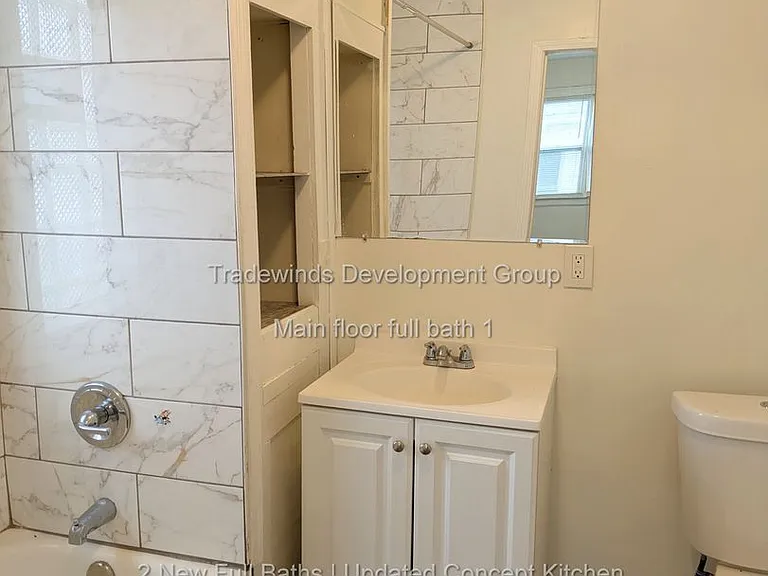 15762 Mark Twain St — Photo 4