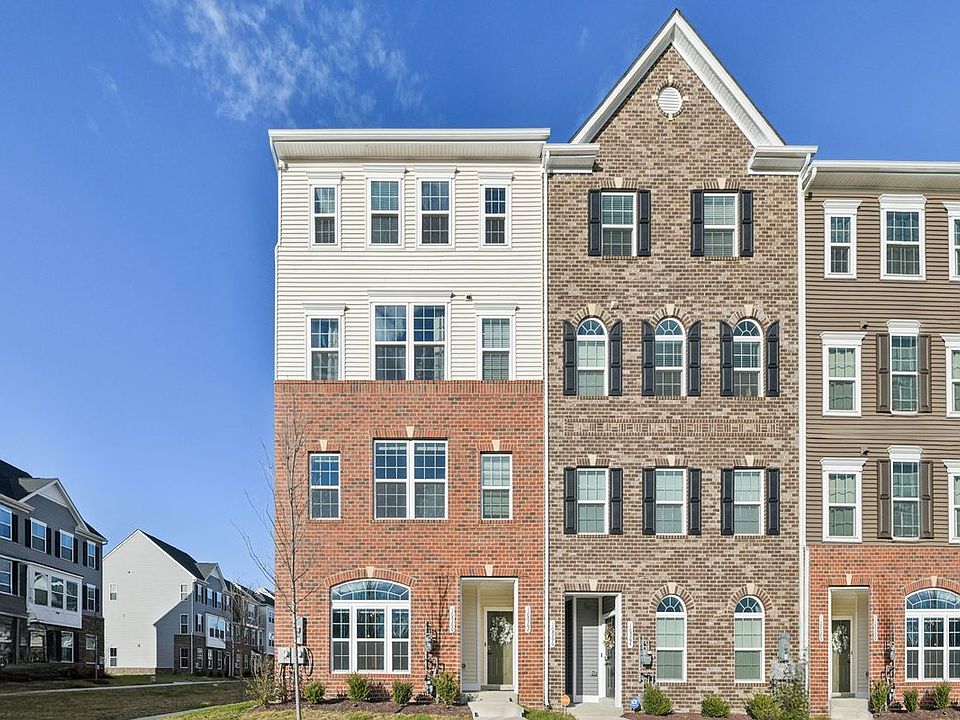 1st image of 10960 Presidential Pkwy