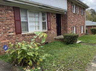 319 Timberland Trl, Riverdale, GA 30274