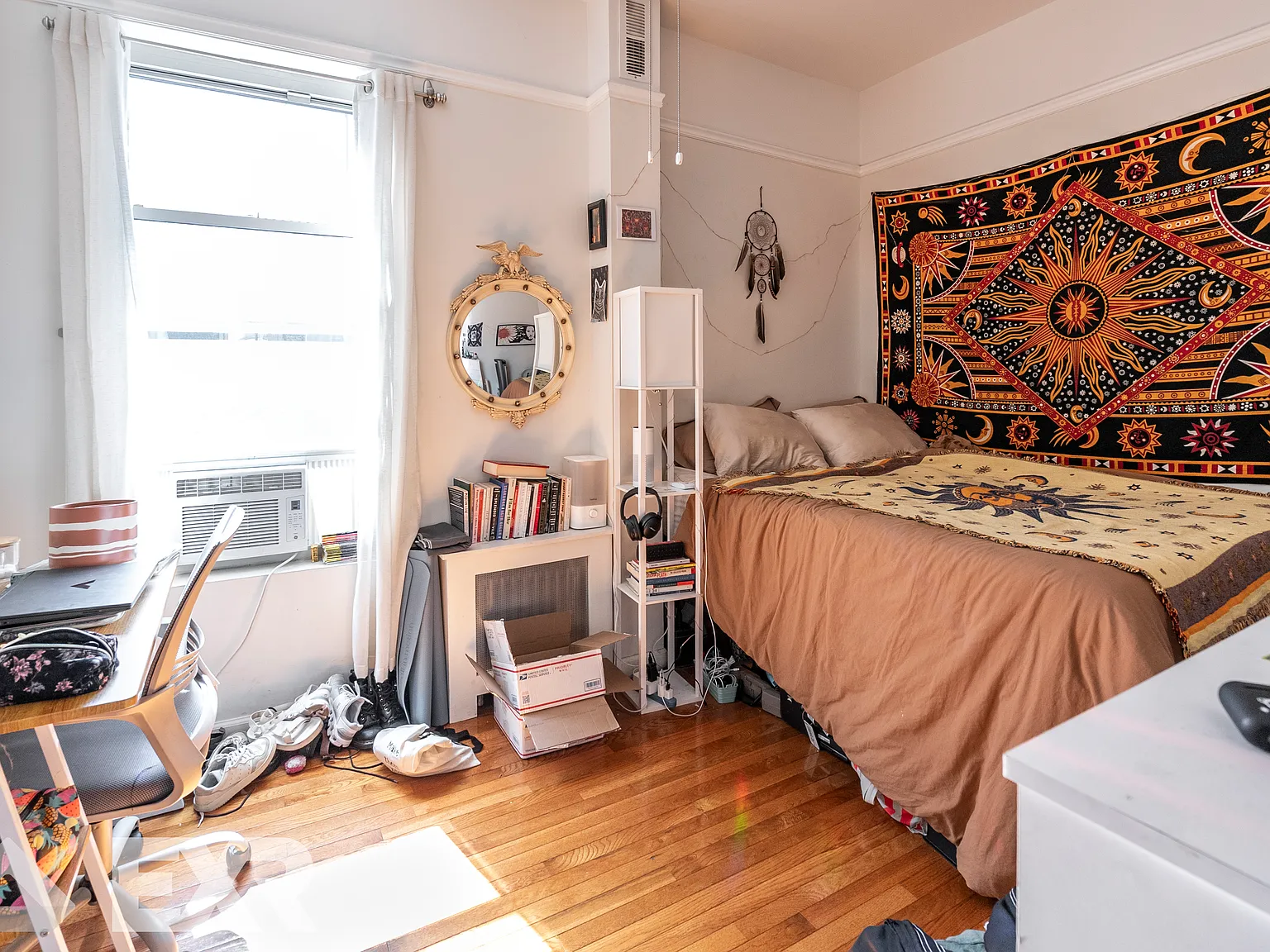 215 West 116th Street — Photo 4