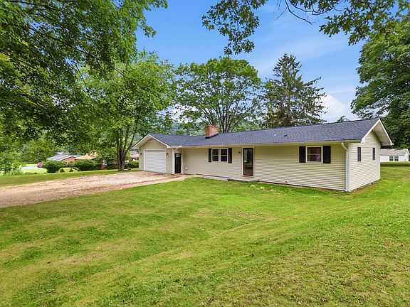 5th image of 2308 Dressler Dr
