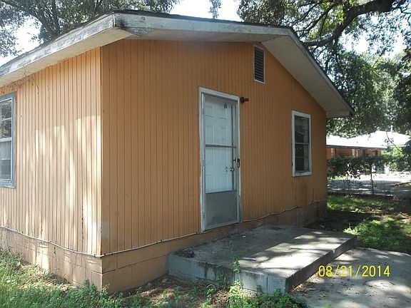4th image of 2600 Johnston St