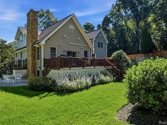 5th image of 24 Sylvan Lane