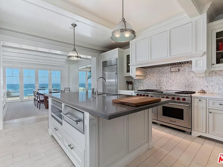 119 Malibu Colony Rd — Photo 8