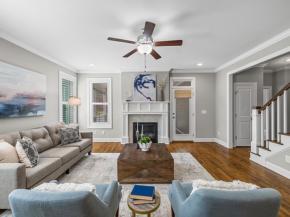 2nd image of 1724 Drift Falls Ln