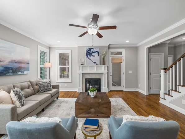 1724 Drift Falls Ln, Wendell, NC 27591