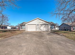 4518 & 4520 W Franciscan Trl, Fayetteville, AR 72704