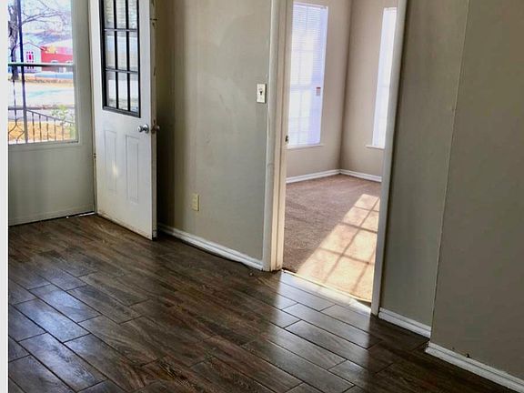4th image of 6101 S Douglas Ave