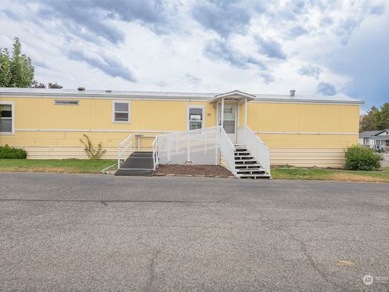 455 NE 9th Street #43, East Wenatchee, WA 98802