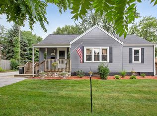 18046 Oak Ave, Lansing, IL