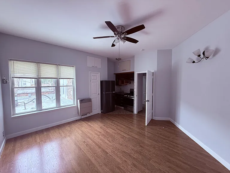 3015-25 N Milwaukee Ave #211 — Photo 3