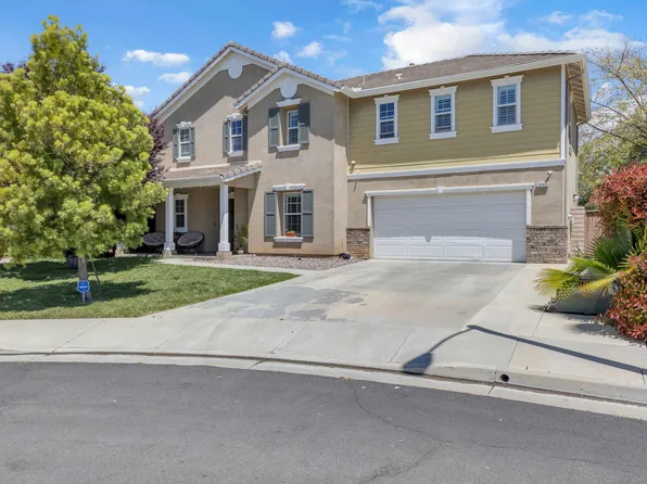 1440 Tours Ct, Beaumont, CA 92223