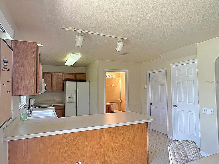 13129 Thoroughbred Loop — Photo 8