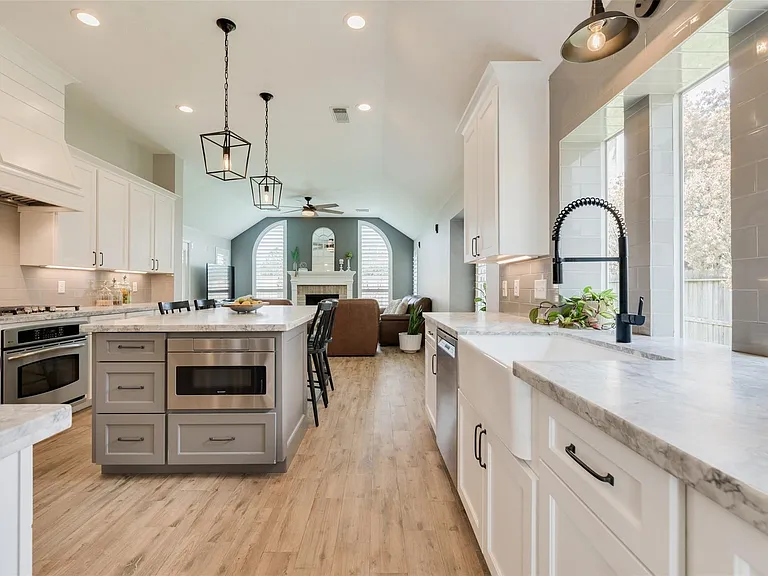 13807 Halpren Falls Cir — Photo 20