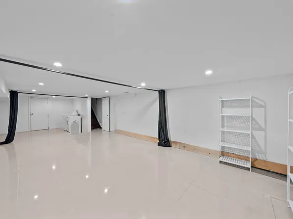 476a Jefferson Avenue image 6 of 9