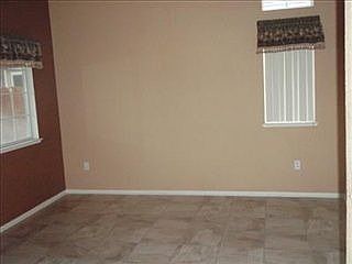 1st image of 4007 Grosvenor Ln