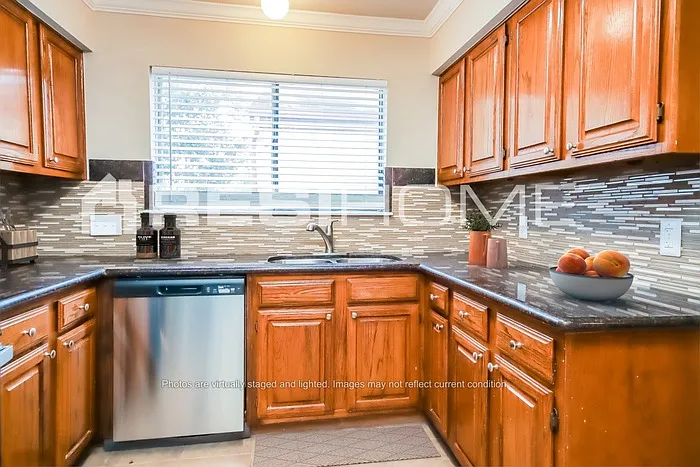 6330 Dellfern Dr — Photo 3