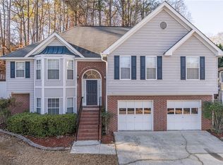 3375 Pierce Arrow Cir, Suwanee, GA 30024
