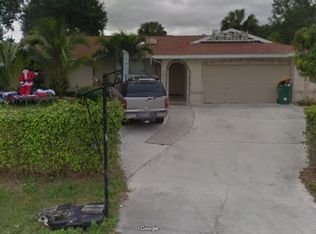 1883 41st St SW, Naples, FL 34116