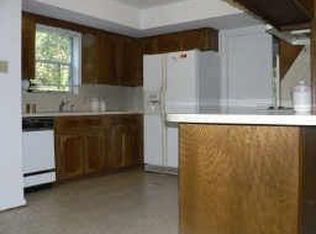 8627 Kerr Dr, Tomball, TX 77375